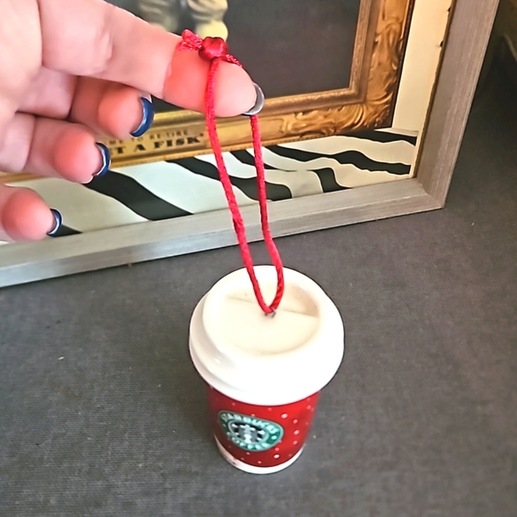 Starbucks Christmas cup ceramic ornaments 2007 EUC - Picture 5 of 7